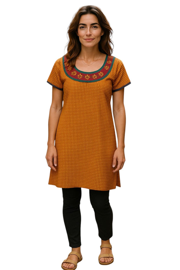 Tunic for Women Polkdot  Design with flower Patchwork Round neckline, Short Sleeves Kurta Top.
