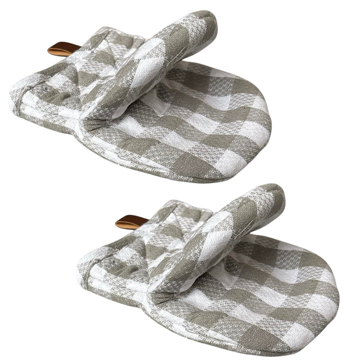 Mini Oven Mitts, 2 Pcs Kitchen Gloves, Heat Resistant and Soft Quilted Cotton Lining for Safe Backing Cooking Barbecue. Size: 5.5” x 7”