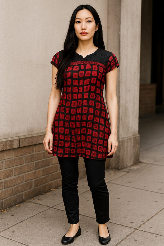 100% Cotton Ice cube Design, Short Sleeves Ballon sleeves and Black Round Neck, Tunic, Kurti.