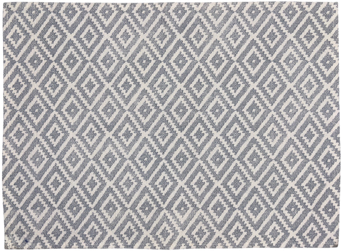Set of 4, Diamond Design Tapestry Placemats for Dining Table, Table Mat for Dining Room Easy to Clean, Machine Washable Size: 13 x 19 inch.