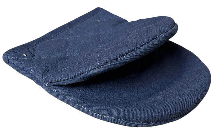 Mini Oven Mitts, 2 Pcs Kitchen Gloves, Heat Resistant and Soft Quilted Cotton Lining for Safe Backing Cooking Barbecue. Size: 5.5” x 7”