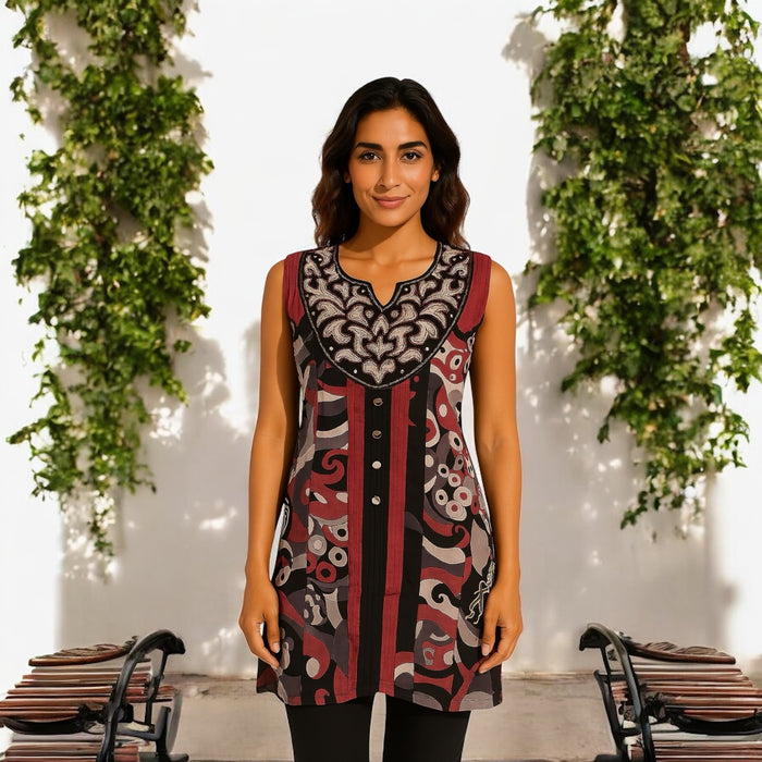100% Cotton Floral and Geometric Pattern with black neckline embellished with silver embroidery. Round Neck Sleeveless, Tunic, Kurti.