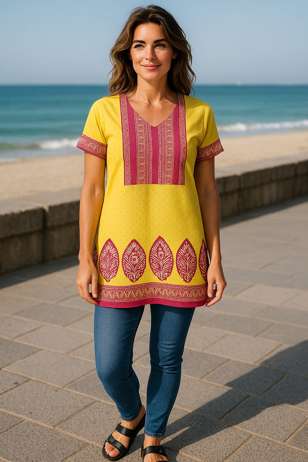 Indian Style Printed Kurtis for Women Short Crepe Kurti V-Neck, Short Sleeves Tunic Top Blouse. 3004-SS