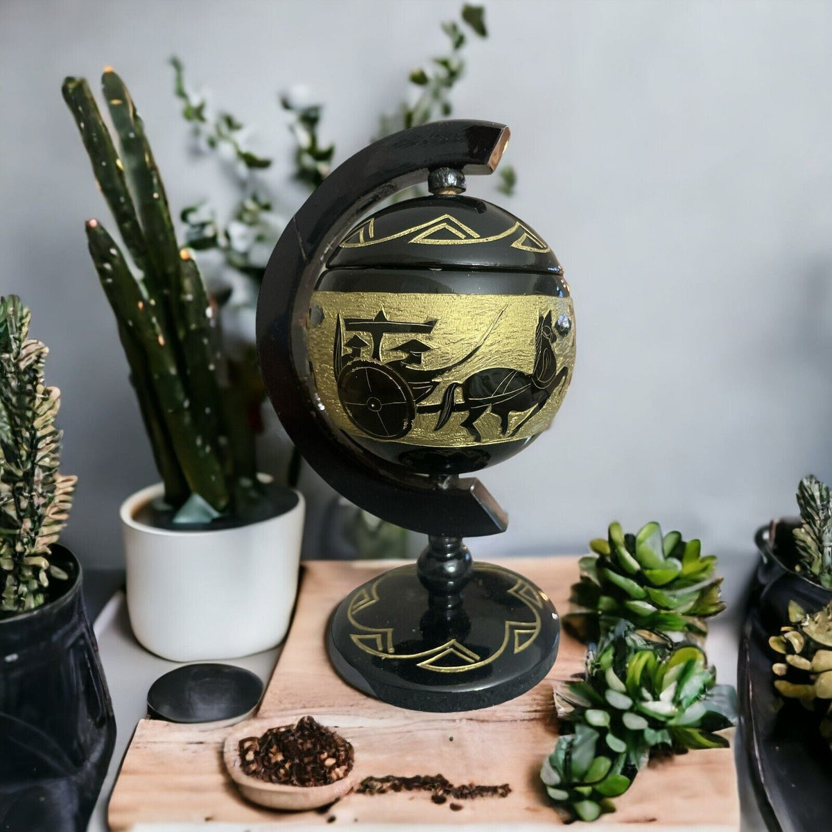 Mid Century Vintage Ancient Black Asian Style Wooden Globe Ashtray Smoke.