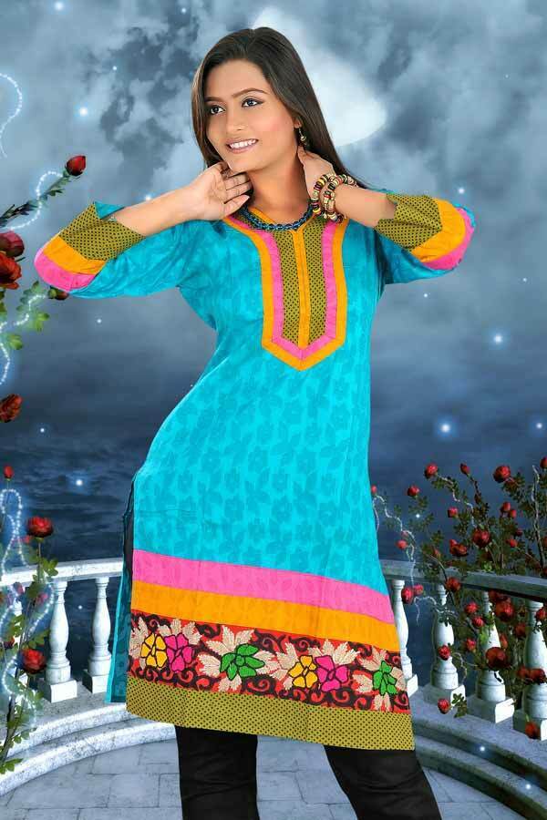 Tunic for Women V-Neck Vertical Stripes Patch Front and Bottom Embroidery Bottom Long Kurti Kurta 3/4 Sleeves Tunic Top.