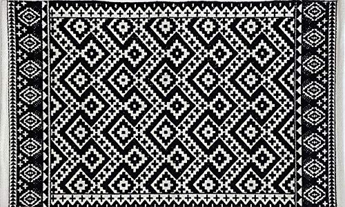 100% Cotton Black and White Traditional Design Handwoven Printed Rugs Size: 20 Inch x 32 Inch (Tradition)