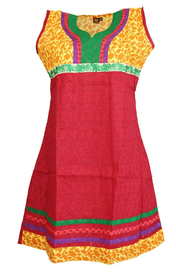 100% Cotton Sleeves Kurti / top Floral with Embroidery and patch Work V-Neck.